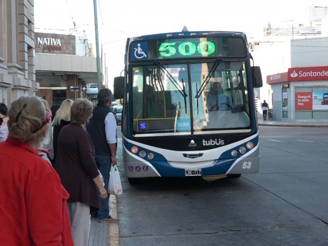 Por incumplimientos en las frecuencias sancionaron a TuBus